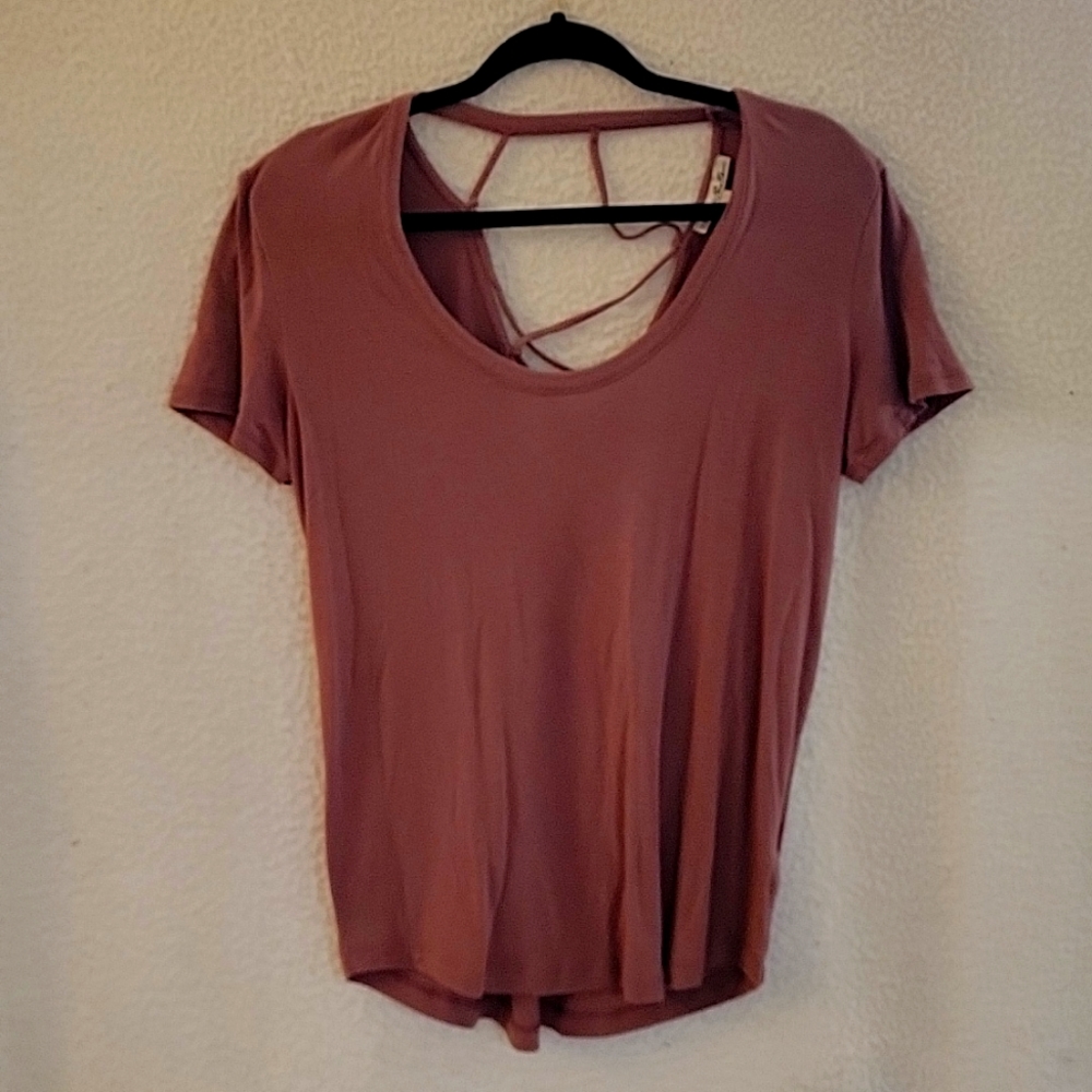 Express tee shirt | Women's Medium | Mauve